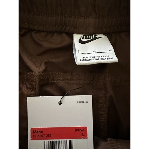 NIKE AIR SPORTSWEAR WOVEN UTILITY CARGO JOGGERS CACAO WOW BROWN Size Large NWT - Picture 11 of 14